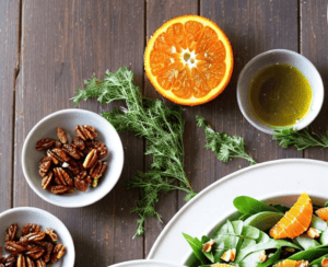 Chicoree Salat mit Orangen und Datteln