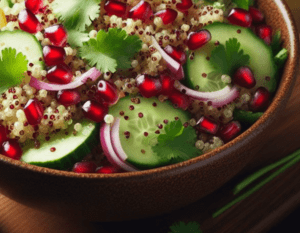 Quinoa Salat mit Granatapfel Koriander